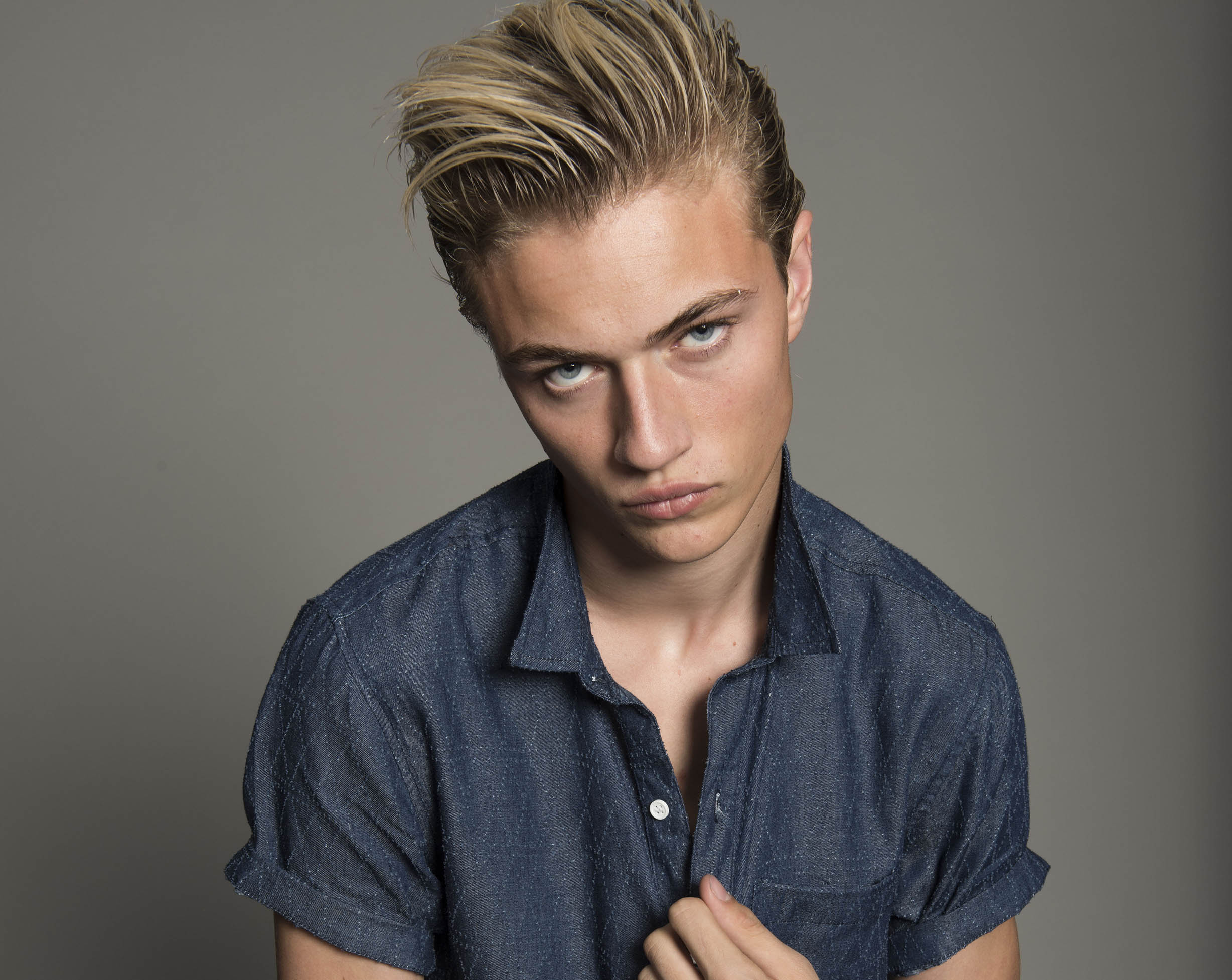 Penshoppe Brings Lucky Blue Smith to Manila | Traveling in the ...